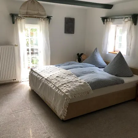 Auengut Guest house 3*