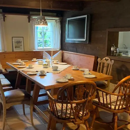 Auengut Guest house 3*