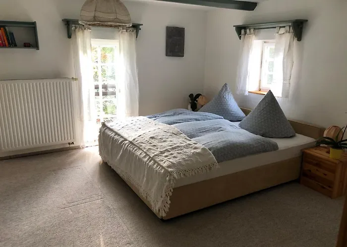 Auengut-bertsdorf Апартаменты *