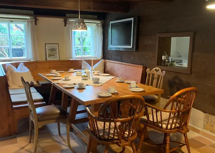 Auengut-bertsdorf Апартаменты *